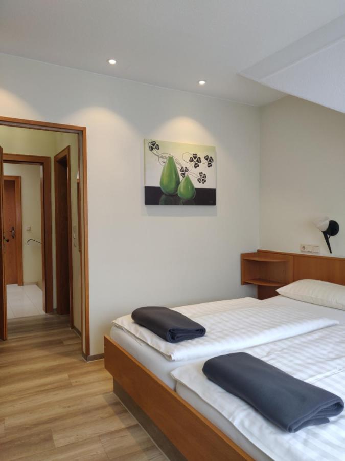 Alt Reinsport Hotel Piesport Exterior photo